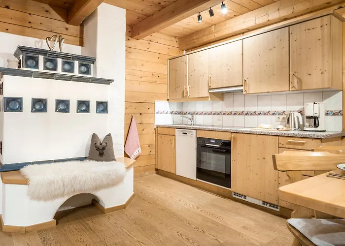 Gretchen Ruhe גרוסארל